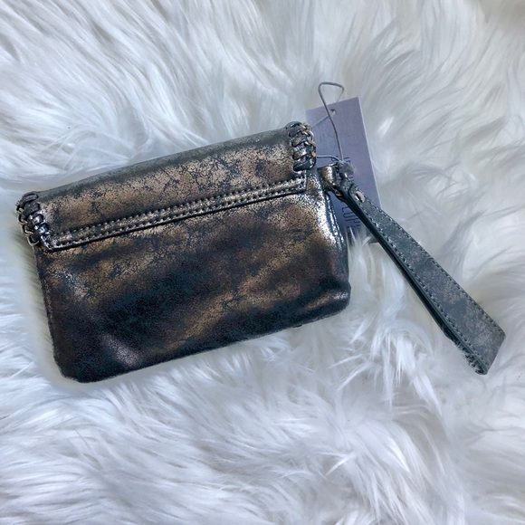 NWT Jennifer Lopez Metallic Chain Wristlet - Picture 2 of 4